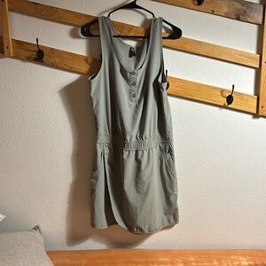 🌸Sage Green Sleeveless Sundress with Scoop Neck for Casual Occasions